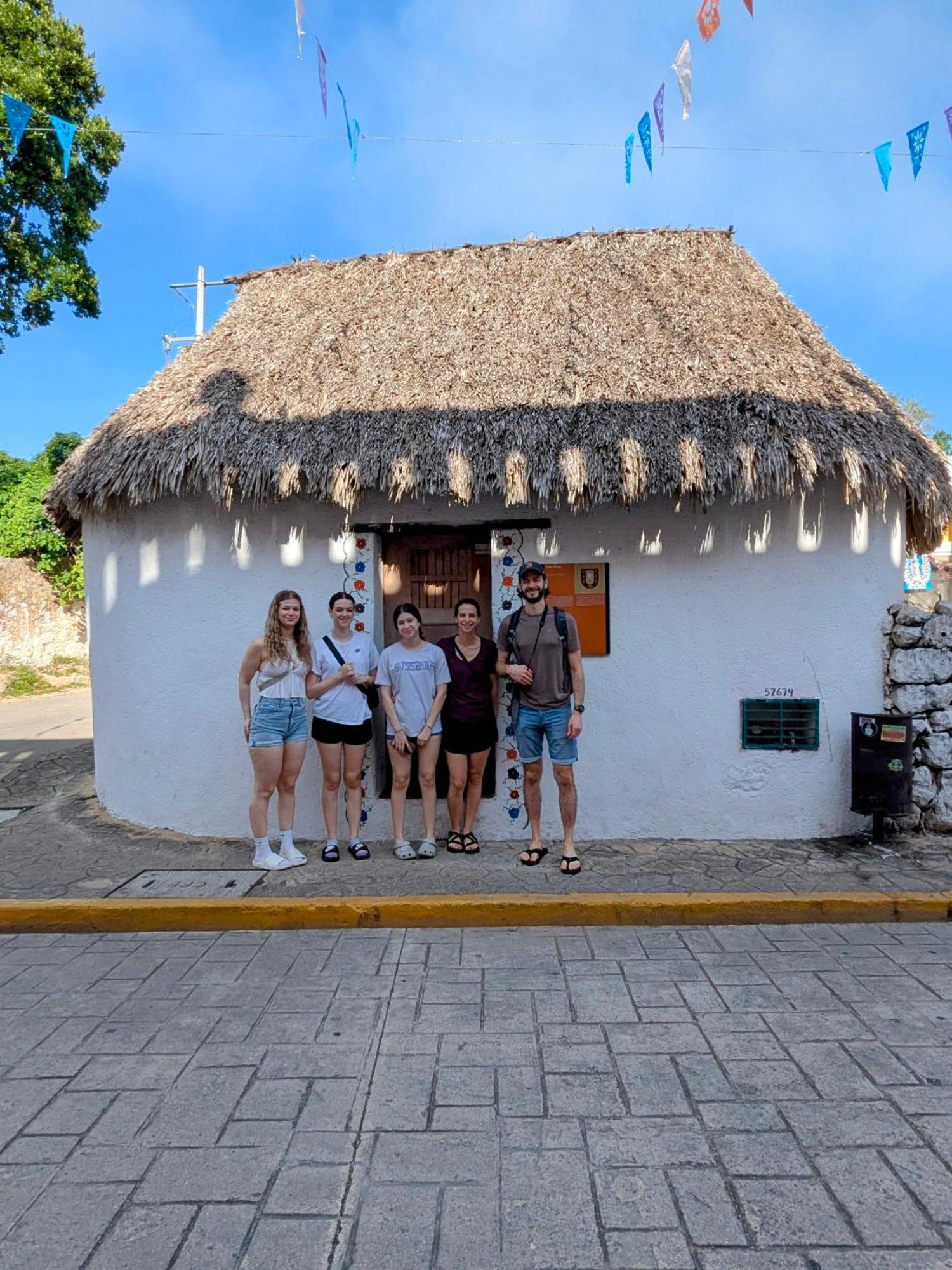 The Blue Eco Lodge Valladolid  Exterior photo